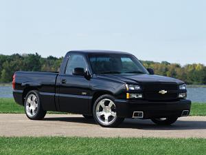 Chevrolet Silverado SS Regular Cab 2002 года